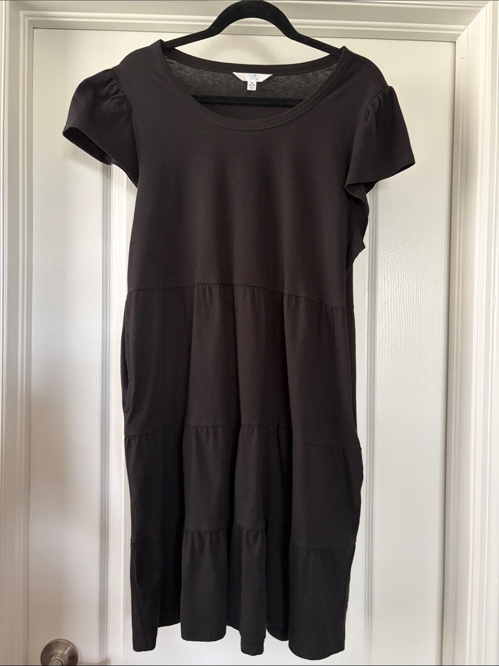 Time and Tru Black Tiered Short Sleeve Midi Dress
